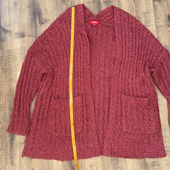 NET.153 Red Knit Sweater by - Picture 2 of 5